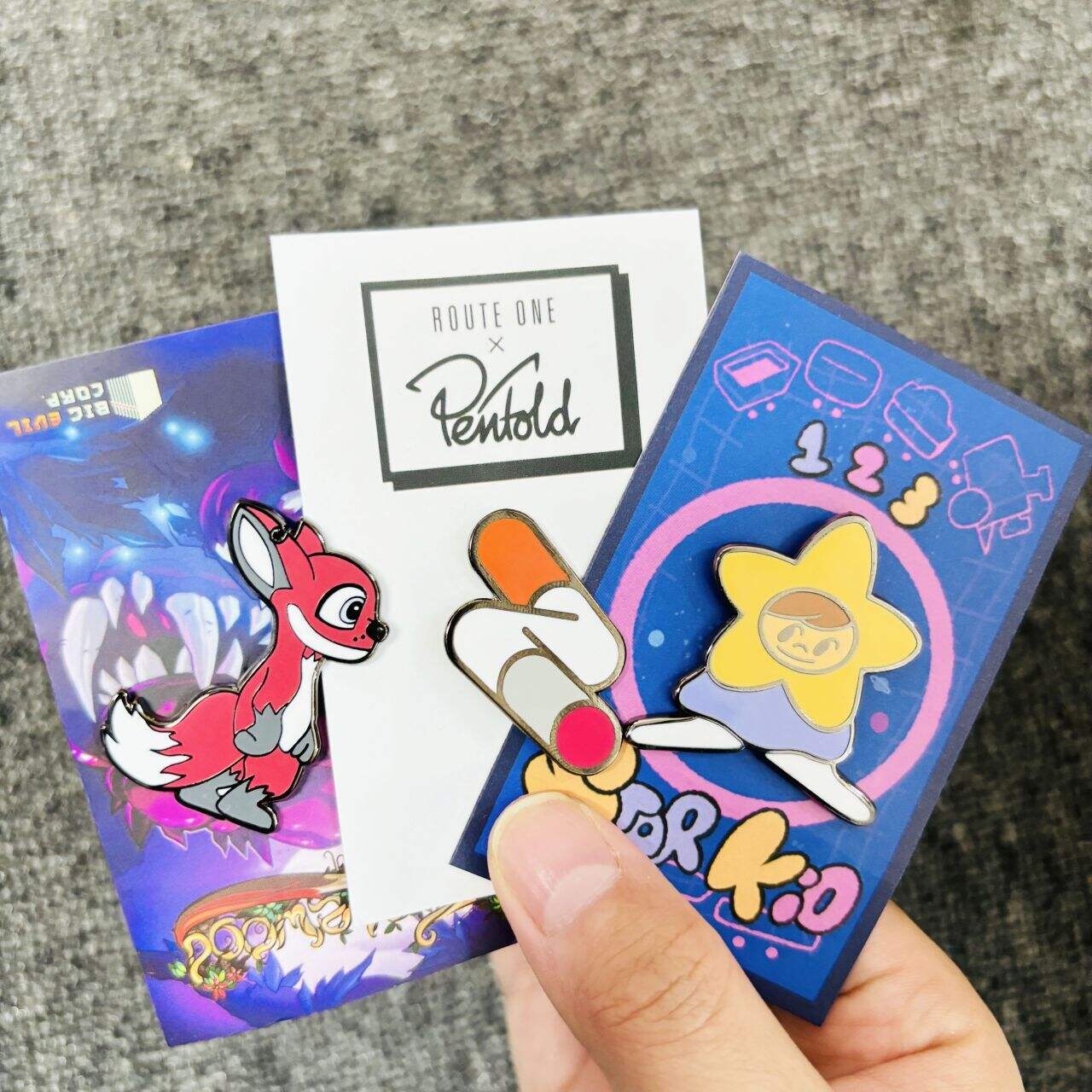 Mengintip Operasi Pabrik Pin Enamel