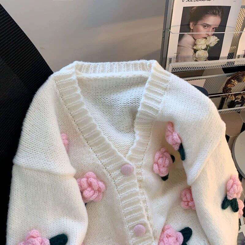 Winter Retro Custom Standard Pink Rose Ladies Casual Gift Floral Front Logo Short Knitted Woven Women Cardigan Sweater factory