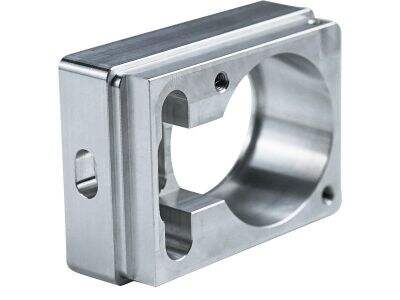 When to Choose Custom Metal Milling Over Standard Off-the-Shelf Solutions