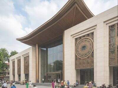 How Travertine Is Processed for Paving Stone and Outdoor Use