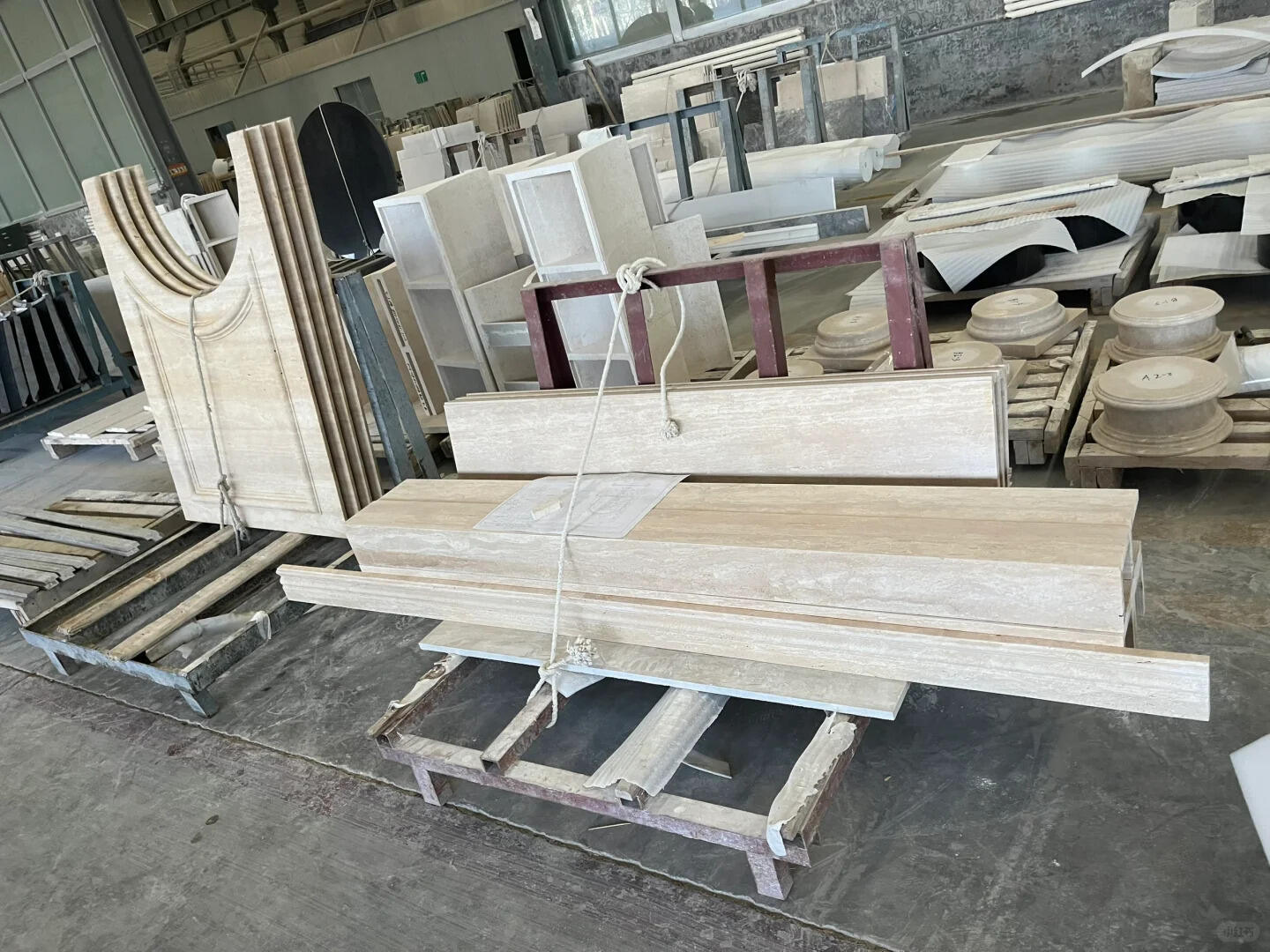 product natural outdoor travertine roman pillar marble column solid for luxury villa hotel church lobby travertine design-4