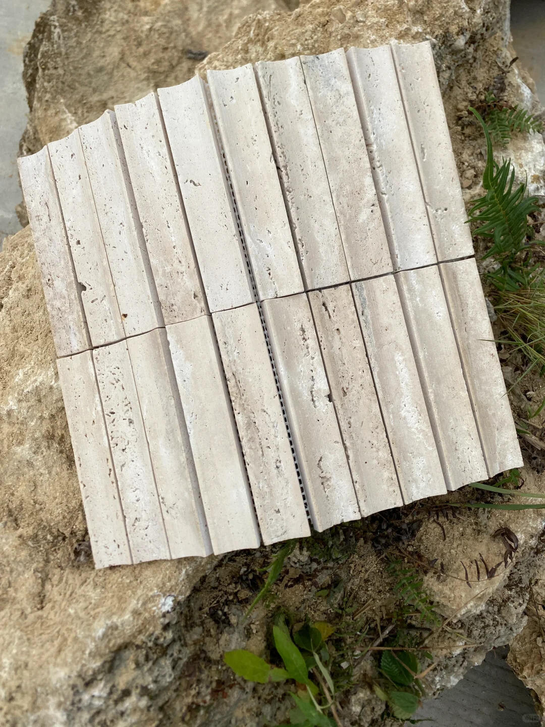 Factory Wholesale High-quality Natural Travertine Stone Mosaic Tile Concave-convex Marble Mosaic Lines for Indoor Walls Design supplier