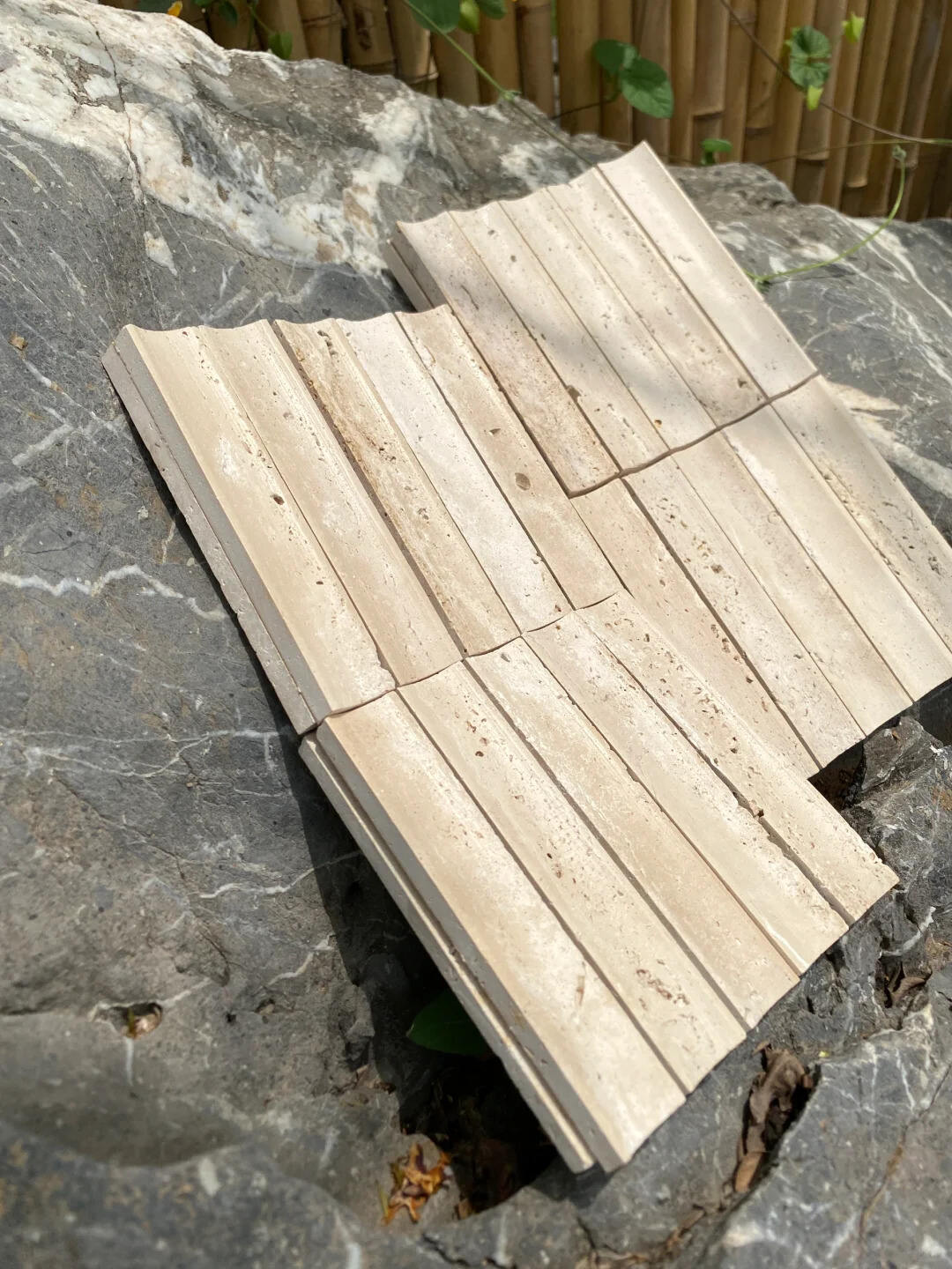 Factory Wholesale High-quality Natural Travertine Stone Mosaic Tile Concave-convex Marble Mosaic Lines for Indoor Walls Design supplier