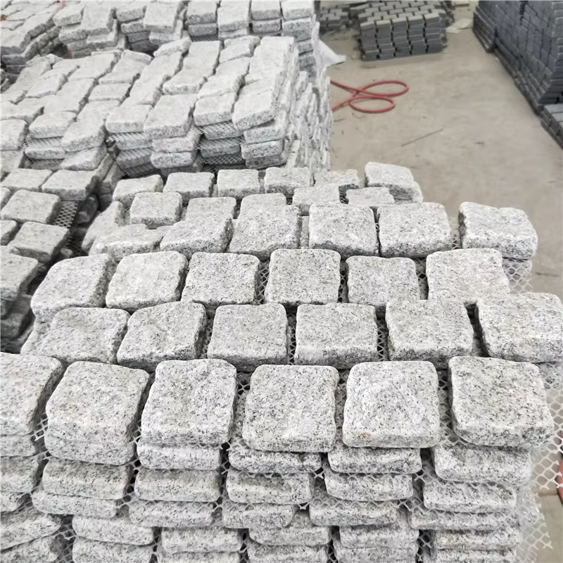 Wholesale 10x10x5cm Outdoor Granite Paving Stone Polished and Modern Design Cheap Per Square Foot Price for Driveway Paving supplier