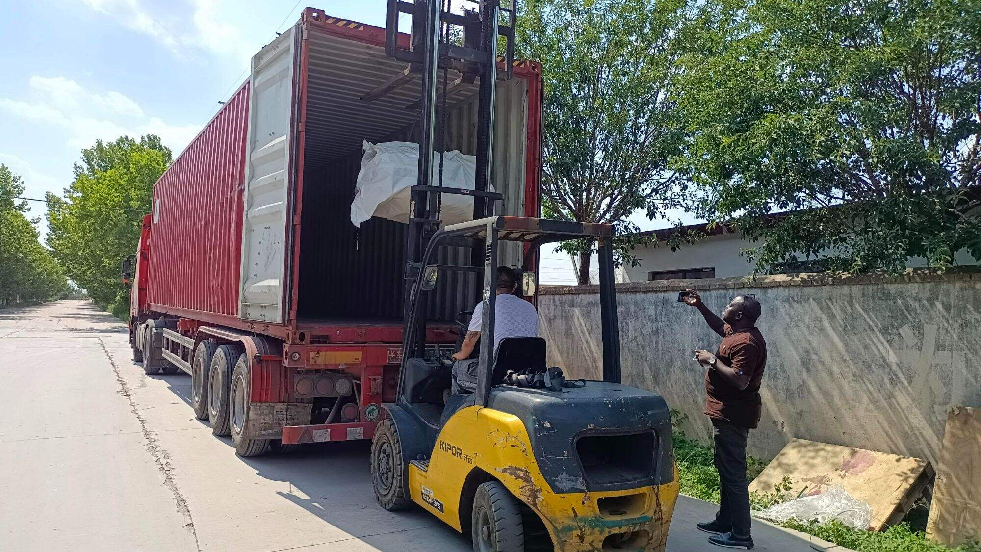 Ivory Coast customer visit shipment