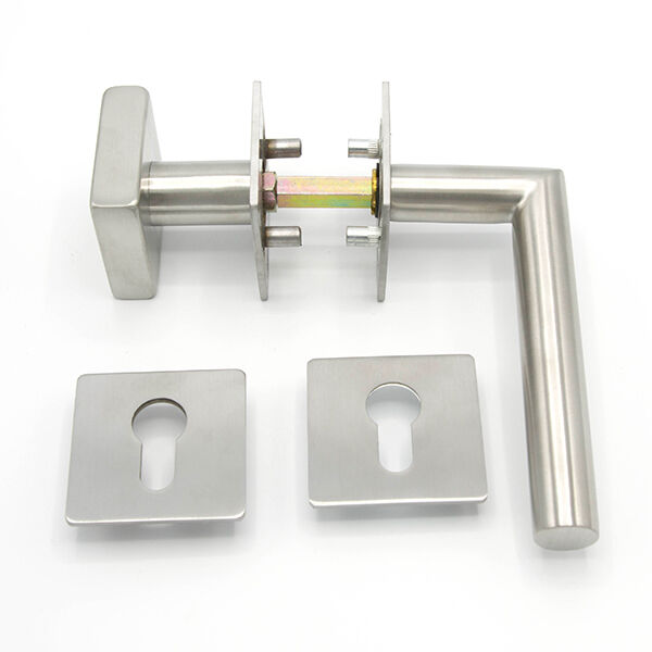 Kapılara Glamur Dokunuşu Ekleyin