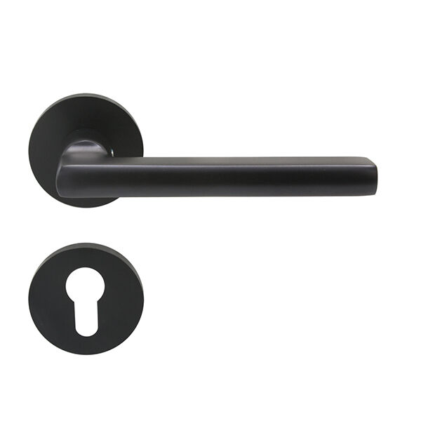 Evinizin təhlükəsizliyini aluminyum kapıcı ilə artırın