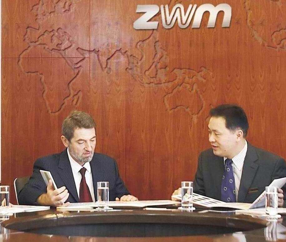 Modern Aluminum Veneer Curtain Wall Exterior Door Head and Plate with Anti-Scratch Finish 1.5-3.0mm Thick manufacture