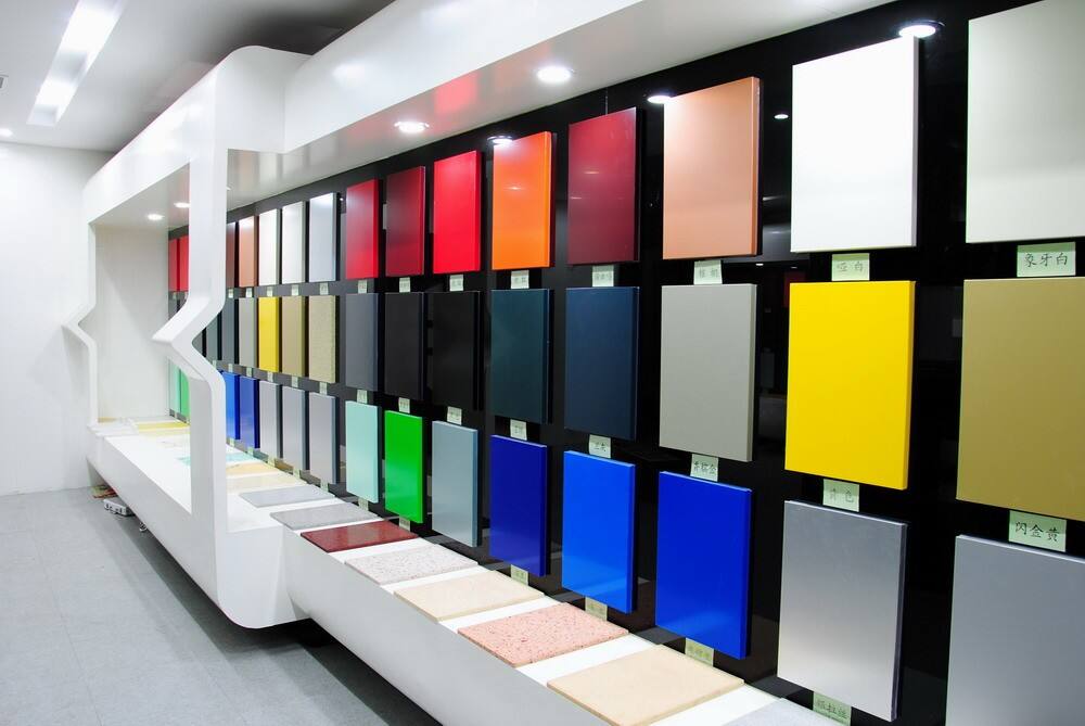 Custom-Made Wood Grain Colored Metal Aluminum Fireproof Anti-corrosion Interlocking Flat Special-Shaped Panels for Ceilings factory