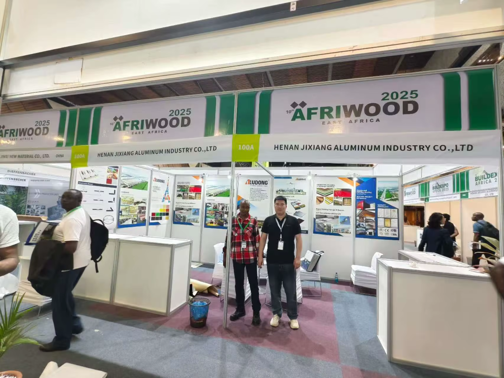 Wood Grain Anti-static Water Proof Aluminum Composite Panels Can Be Directly Stuck to the Wall factory