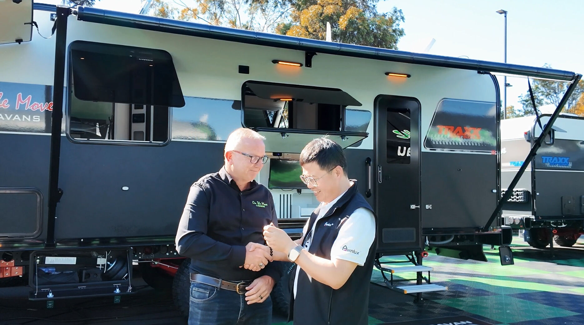 Boost Australia Distributor Profit 15%