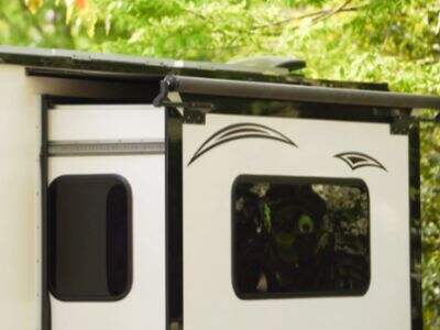 Auvents de camping-car personnalisables pour un mode de vie unique