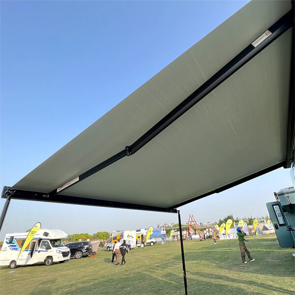 Easy Set-Up and Convenient Shade with a Motorhome Awning