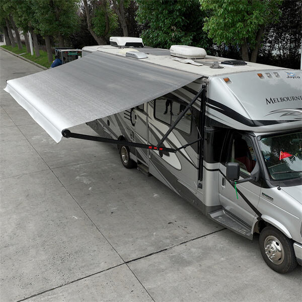 Növbəti RV aventürünüzə elektrikli markizin rahatlığını və comfortunu yaşayın