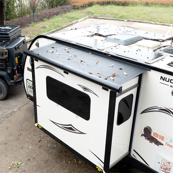 Îmbunătățește stilul de viață al camioanei tale cu un peron mobil pentru motorhome