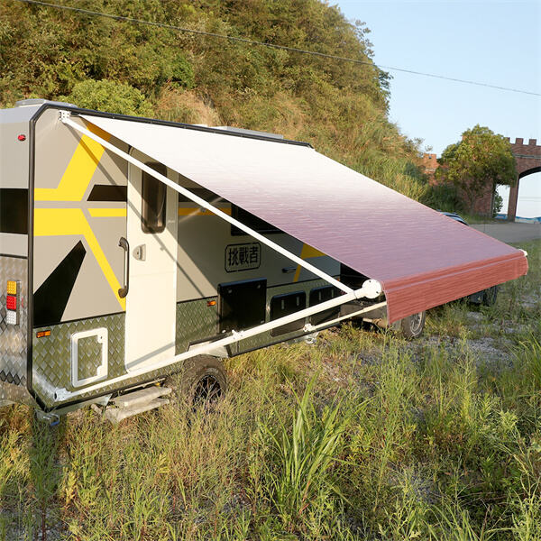 Élevez votre espace de vie extérieur avec nos auvents polyvalents et élégants pour remorques de camping