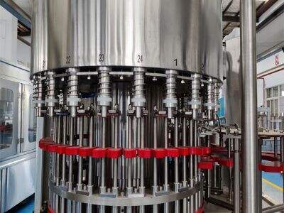 디지털 제어 액체 충전기기가 전통적인 모델보다 우수한 이유는 무엇인가?