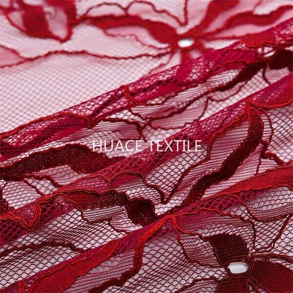 Paano Alagaan ang Burgundy Lace Fabric