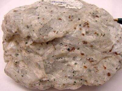 The Needle Structure Advantage of Wollastonite Powder