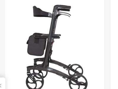 Rollator untuk Semua Medan: Pilihan Terbaik untuk Penggunaan di Luar Ruangan dan Permukaan Kasar