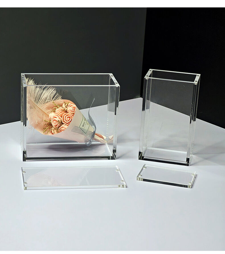 Acrylic Transparent Protector Case Durable English Edition Plexiglass Pokemon Card PTCG Acrylic Booster Case factory