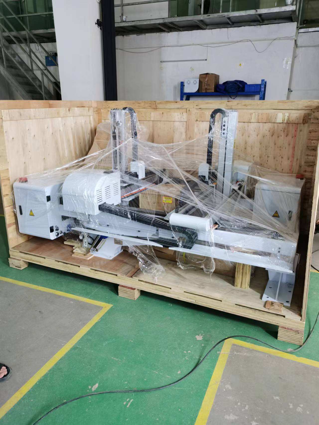 Full Servo 3 Axis Robot Industrial Manipulator Automatic Easily Use Robot Injection Molding Machine Manipulator manufacture