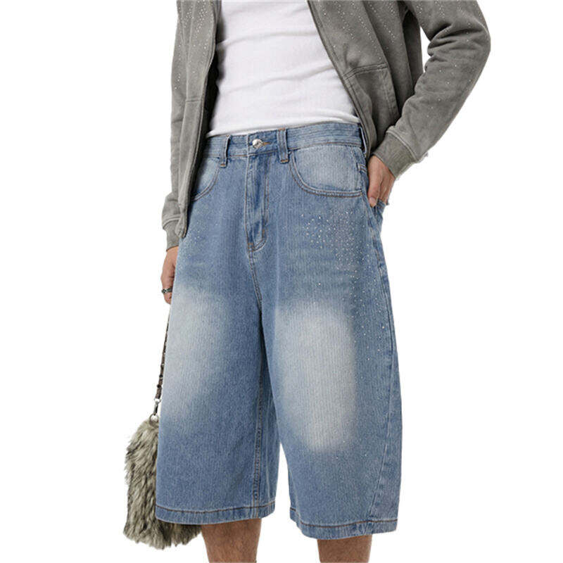 How Should Jeans Fit Men: A Complete Guide