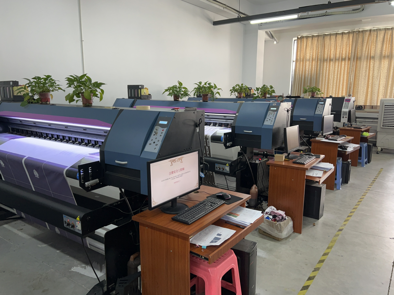 Sublimation Soccer Wear Soccer Jersey Sets for Men's Practice Custom Football Sportswear Soccer Team Uniform manufacture