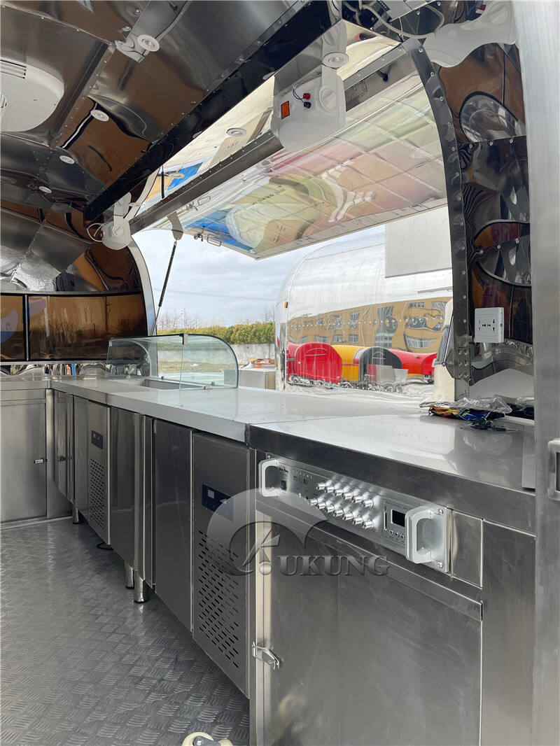 UKUNG vintage airstream style concession food trailer with car painting outside, food trucks equipped with snacks machines manufacture