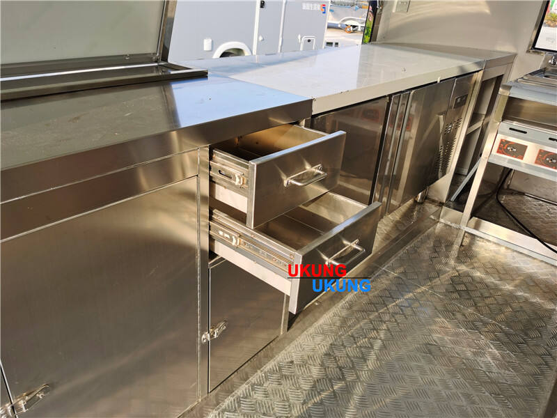 UKUNG fully equipped food trailer electric with bathroom food trailer crepe coffee van food trailer supplier