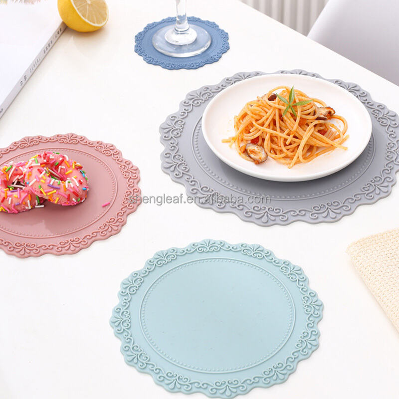 product custom eco friendly heat resistant silicone coasters  place mats with scalloped edge and lace embossed design for dining table-5