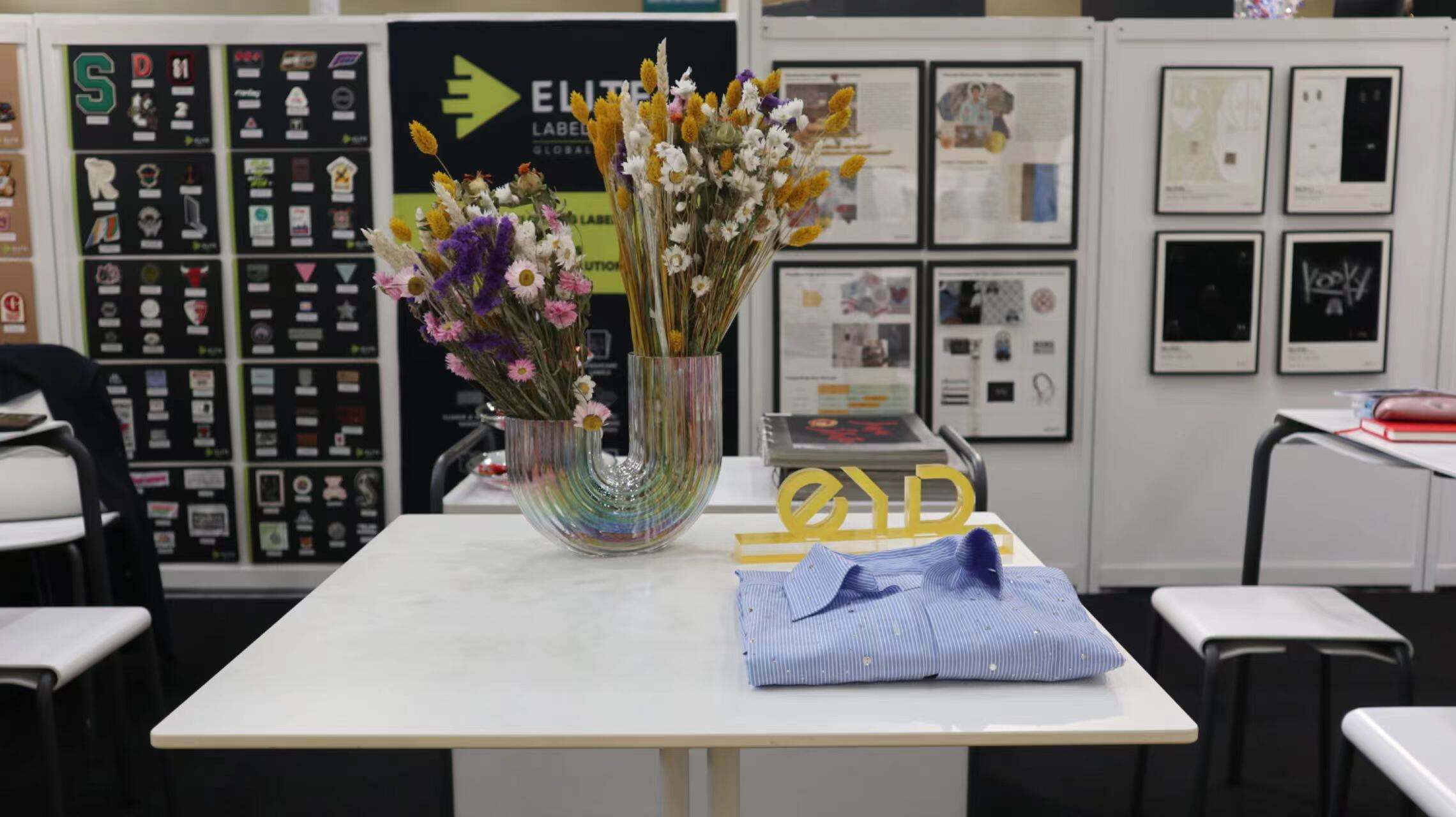 EYD Custom Chenille Embroidered Iron on Patches Logo Patches Heat Transfer Labels for T Shirt Clothes details