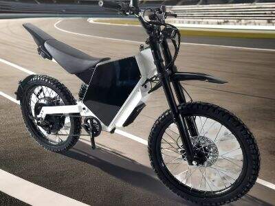 Cât timp durează o baterie pentru motocicletă electrică?