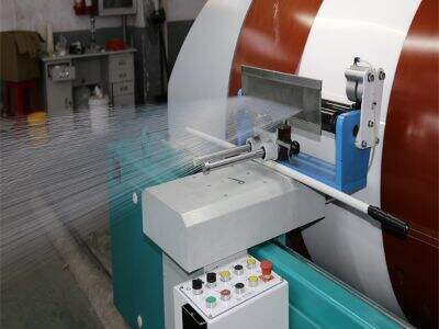 ¿Cuáles son los impactos ambientales de la producción de hilo de poliéster mono?