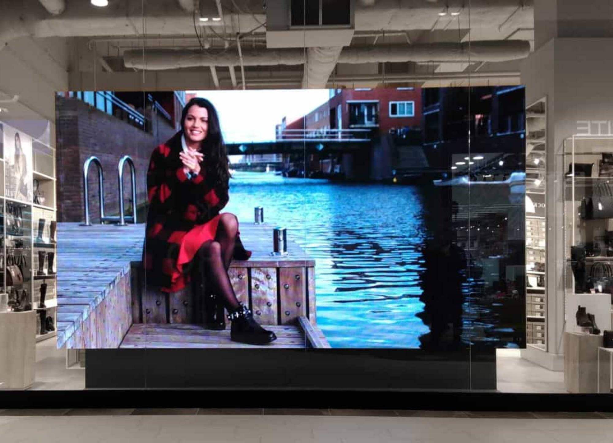 Canbest LED Screen Elevating Marketing Strategies for a Women's Handbag & Shoes Chain Store