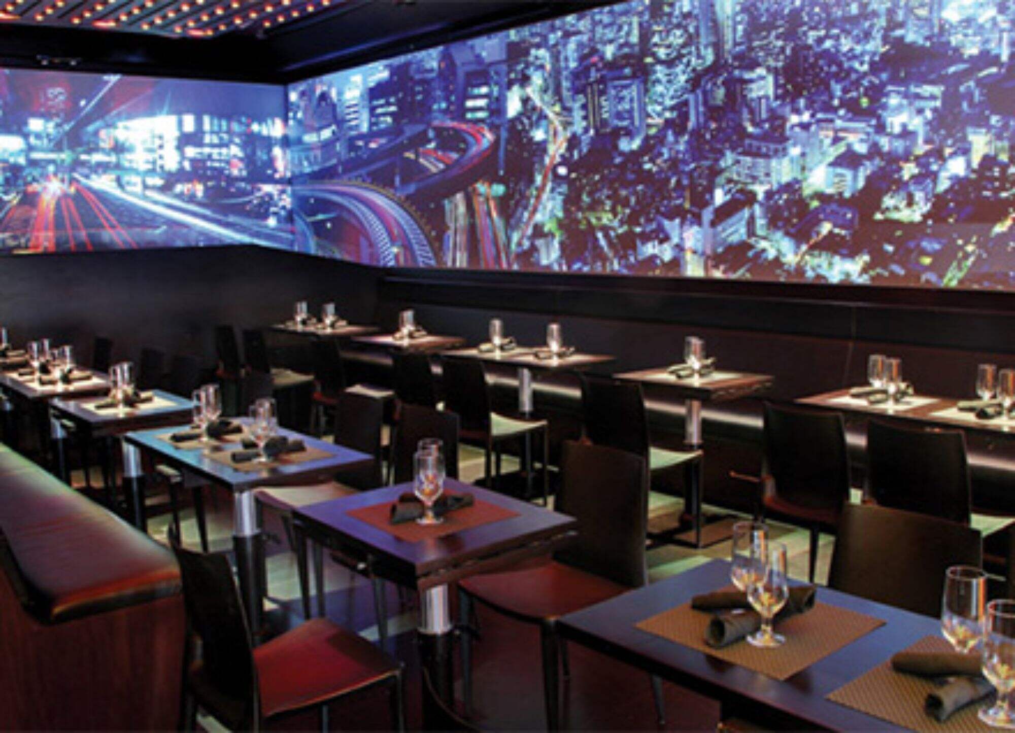 P2 5 Indoor LED Display Elevates Restaurant Visual Service