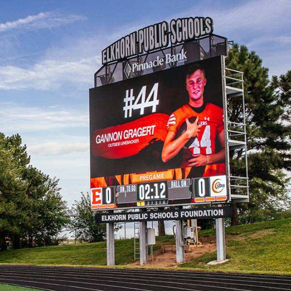 Football stadium screens price