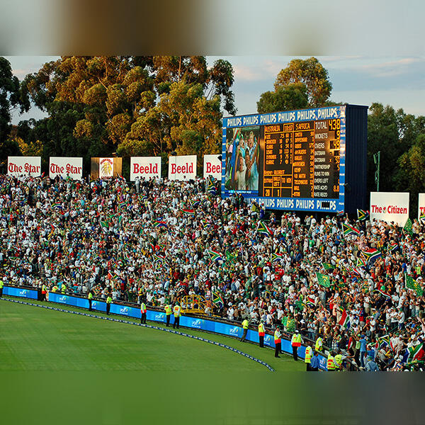 Led sports scoreboard manufacturer