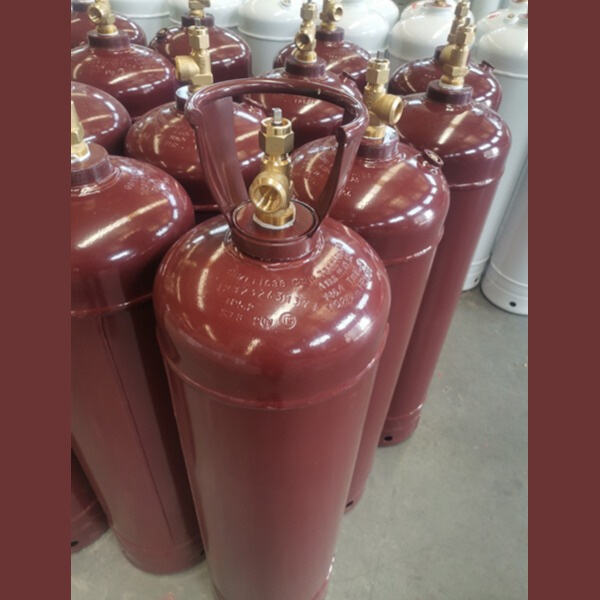 Advantages and Disadvantages of Using Acetylene Gas Cylinder