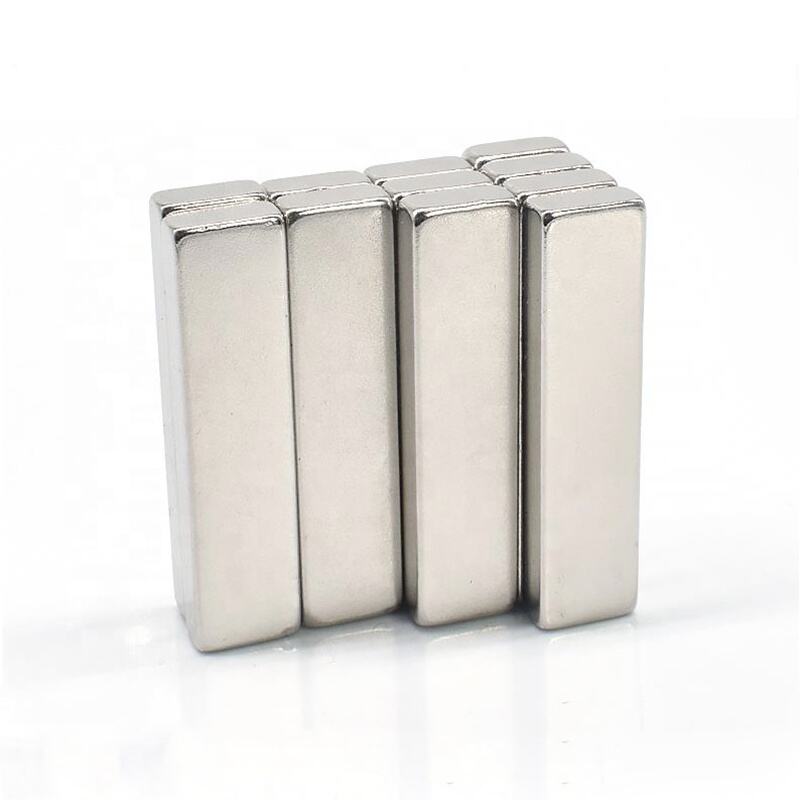 N52 Custom Rectangular Neodymium Magnet details