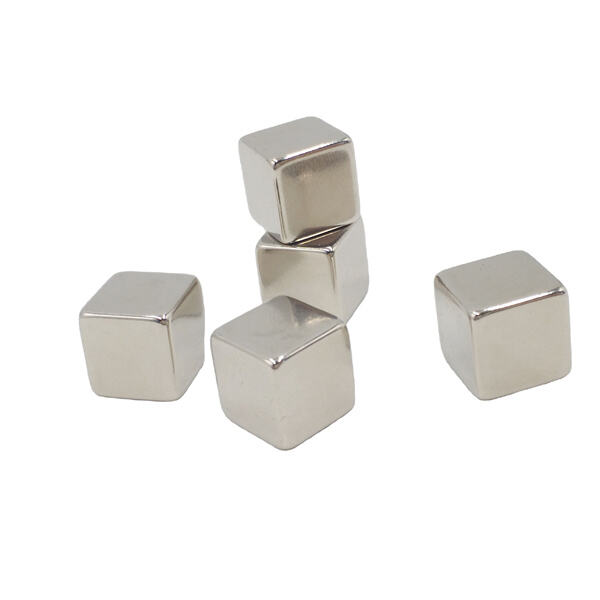 What Are the Top Uses of Miniature Neodymium Magnets in Industry?