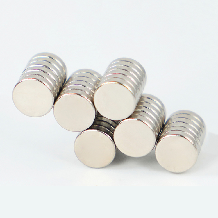 Super Strong D10mm D15mm D20mm N35-N52 Disc Round Neodymium Magnet manufacture