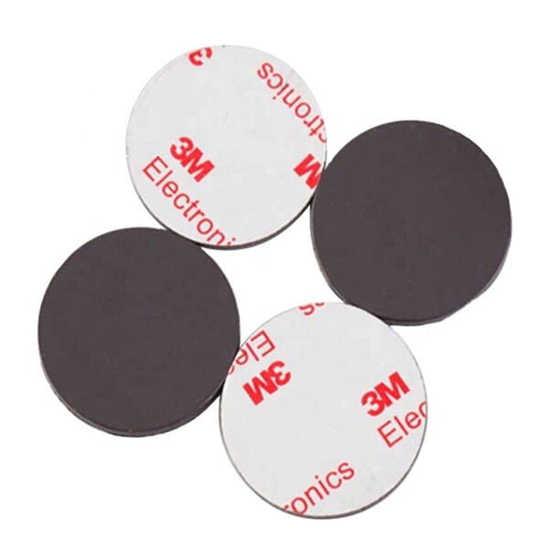 أين تجد أفضل العروض على المغناطيسات الدائرية اللاصقة