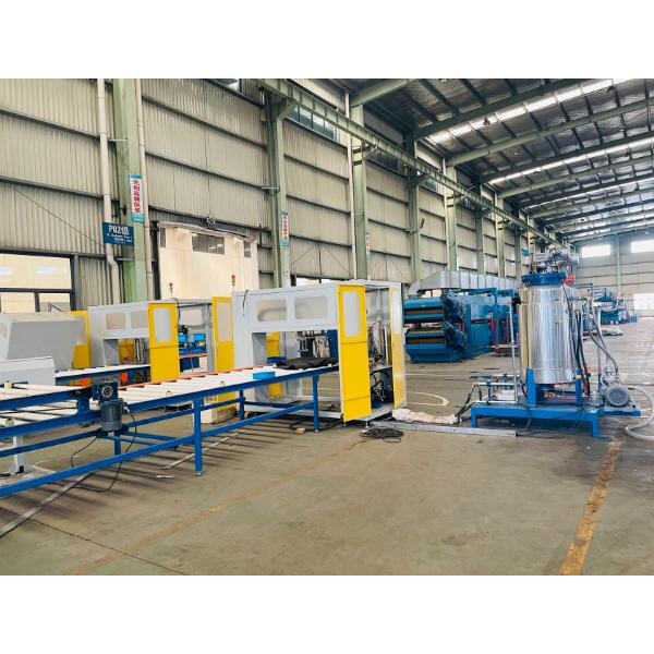 Versatile applications for a glue spraying machine