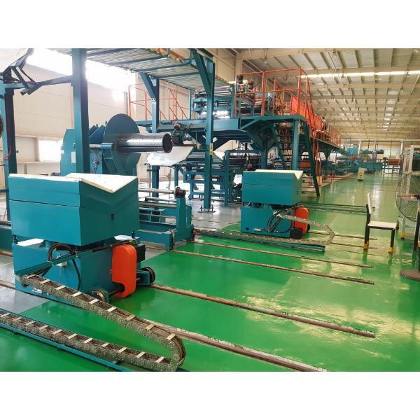 كيف تحسن الآلات الأوتوماتيكية كفاءة إنتاج الألواح