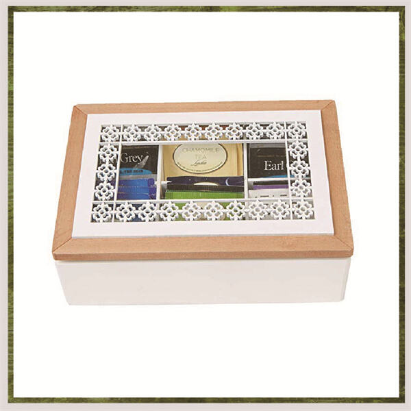 Eine Holzschatulle für Schmuck