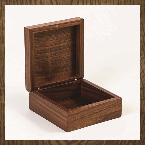 The timeless charm of antique wooden boxes