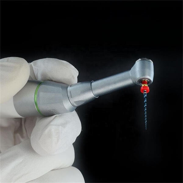 تصميم إرغونومي للتعامل المريح والدقيق أثناء الإجراءات