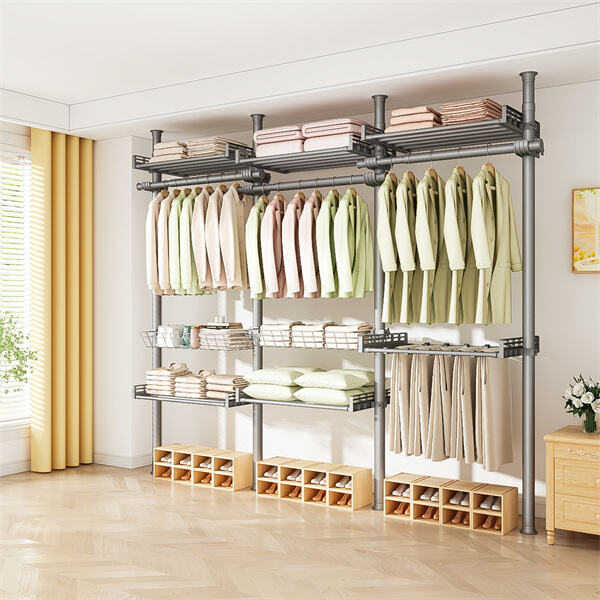 Display Your Favorite Fashion Pieces on a Dress Rack