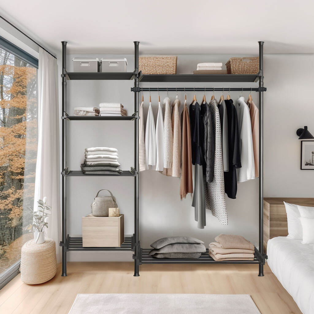How to make the most of a bedroom closet in a tight space?